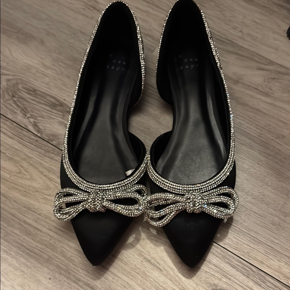 Elegant Black Flats with Silver Accents